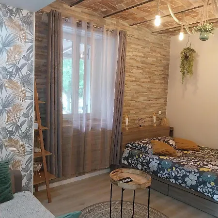 Gite dans une ancienne corps de ferme B Hébergement de vacances *