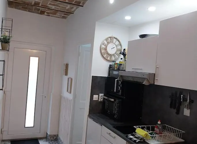 Dans Ancienne Corps De Ferme B *